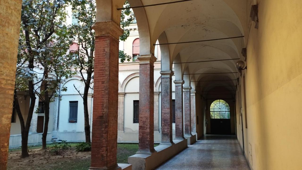 Crociali Apartman Bologna Kültér fotó