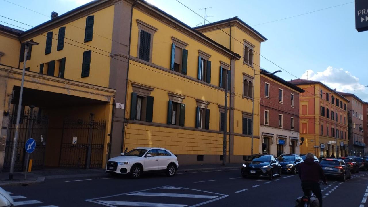 Crociali Apartman Bologna Kültér fotó